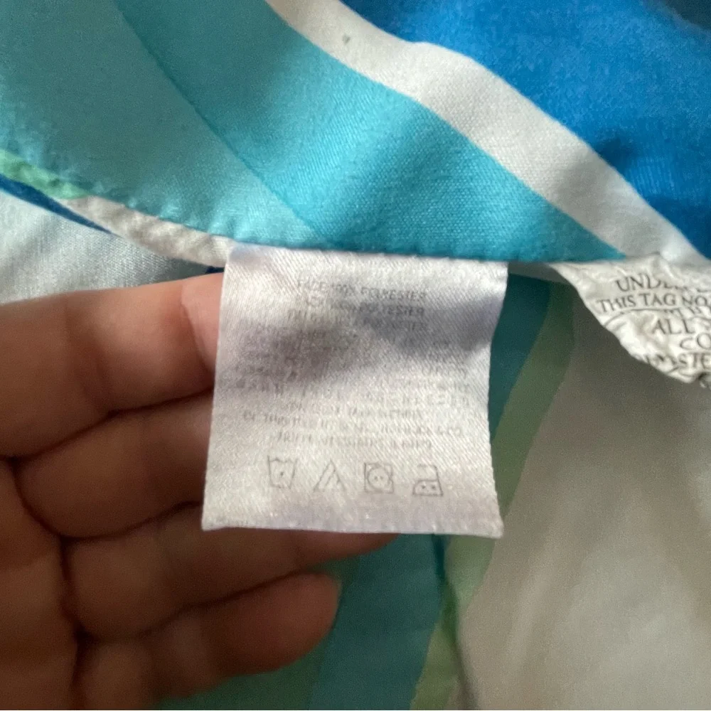 Queen Comforter Set Bright Blue, White & Turquoise Reversible Geometric Pattern